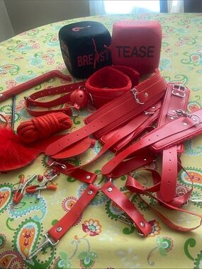 12 Pieces Bondage Set on the bed Collar Whip spanking HandCuffs Restraint